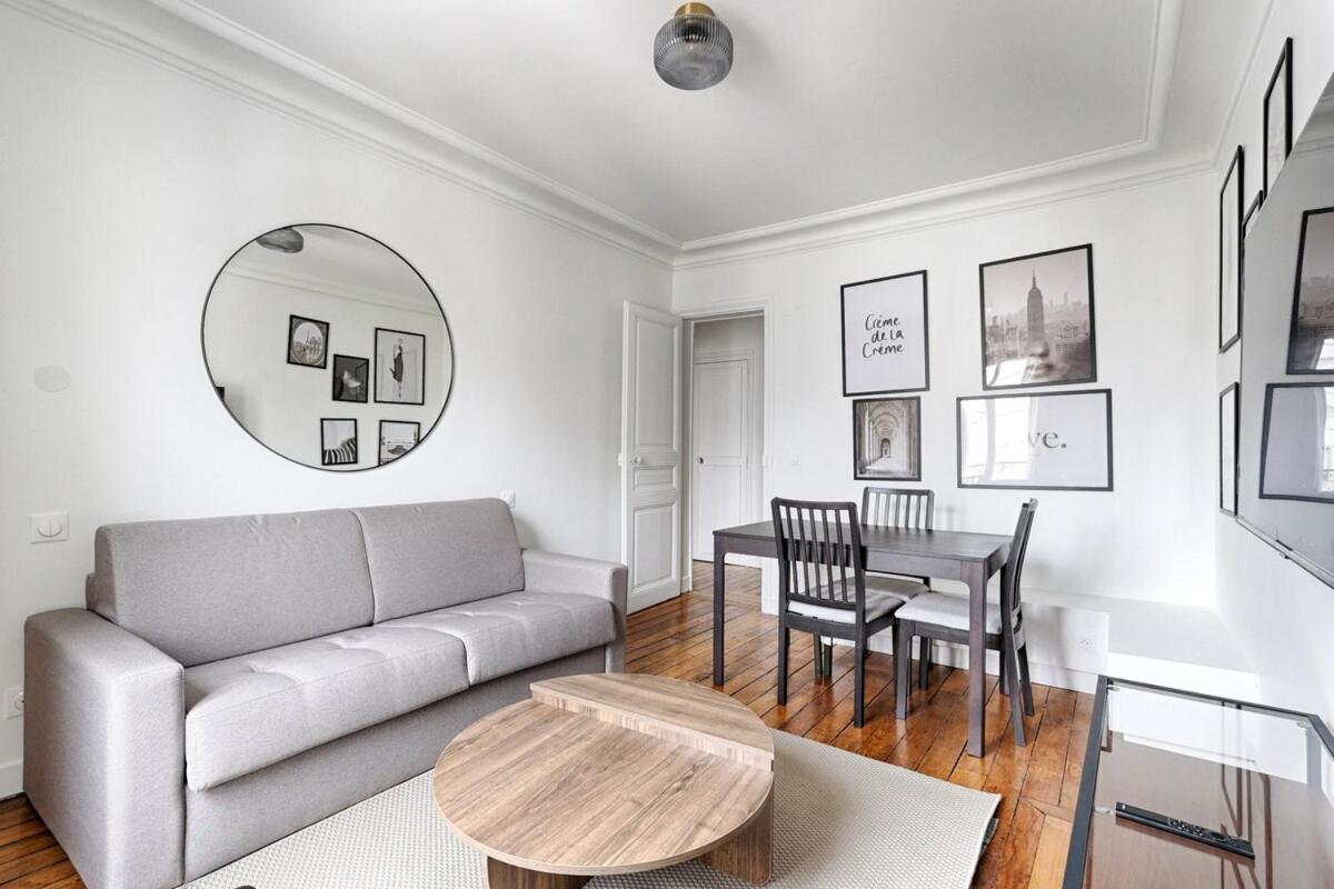 Montmartre Seveste Ii Beautiful 2br Paris